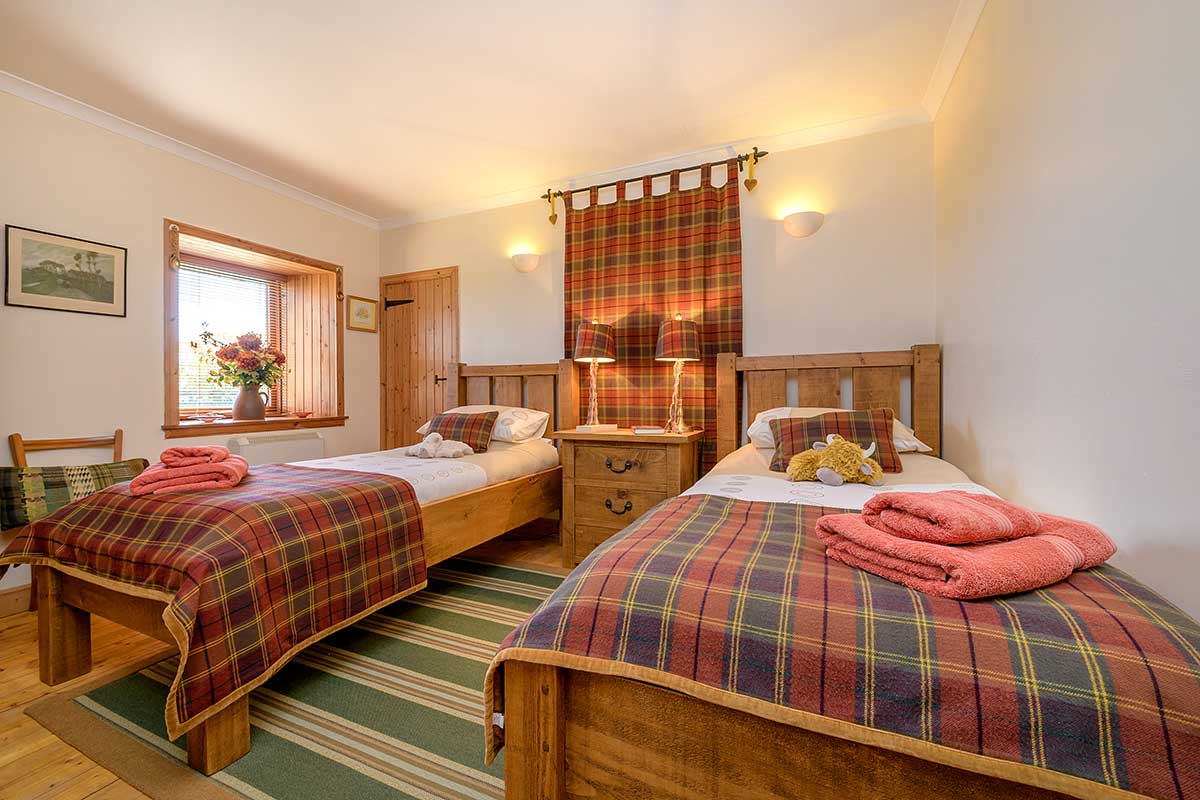 Twin Bedroom